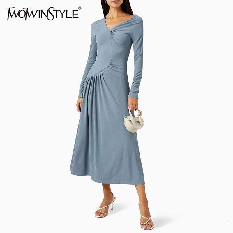 TWOTWINSTYLE Solid Slimming Patchwork Folds Dresses For Women V Neck Long Sleeve High Waist Minimalist Pullover Dress Female New