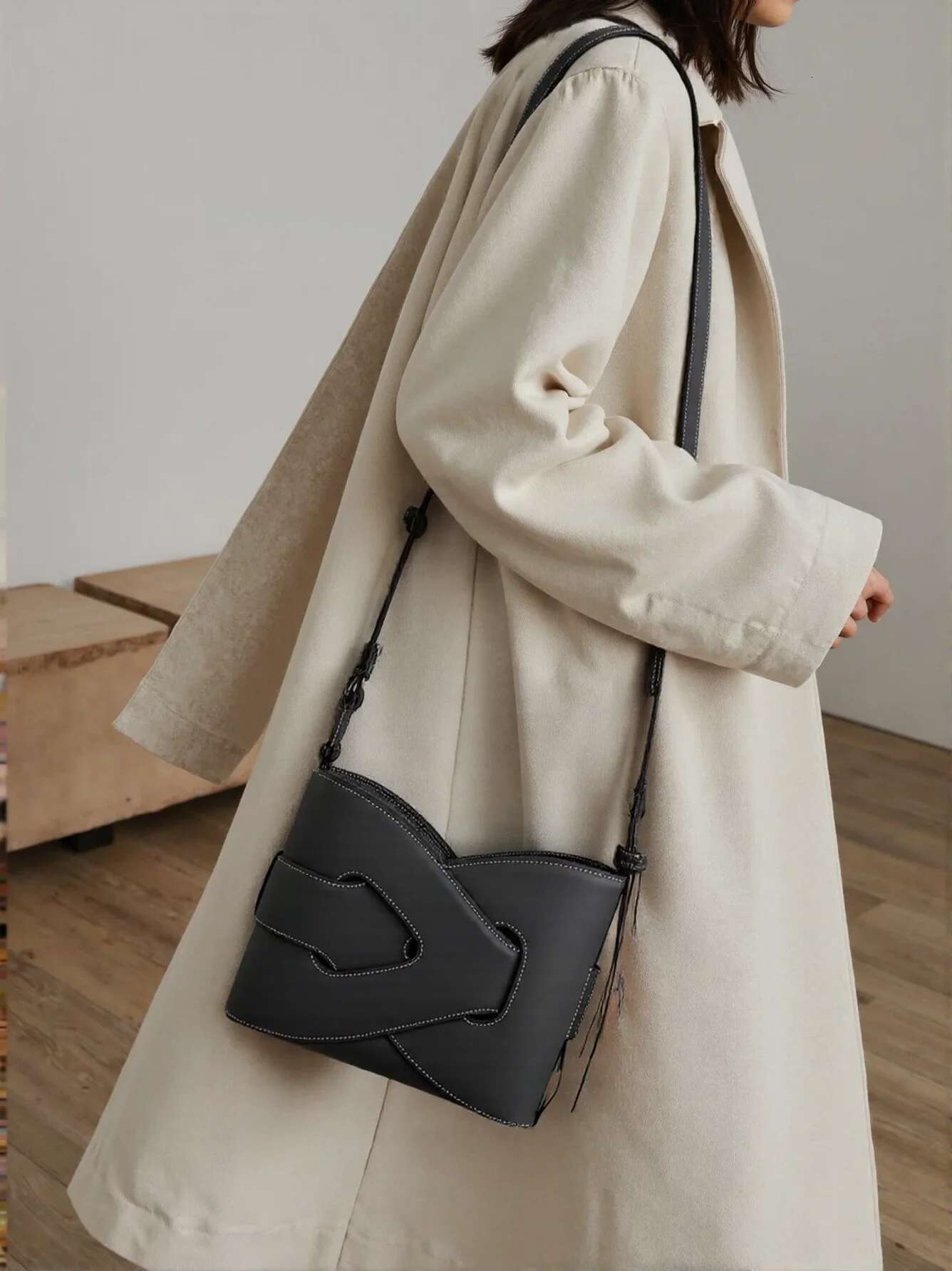 Woven Bucket Bag, Boren Nodde New French Cowhide Geometric Shoulder Crossbody Bag Carteras Y Bolsos De Mujer