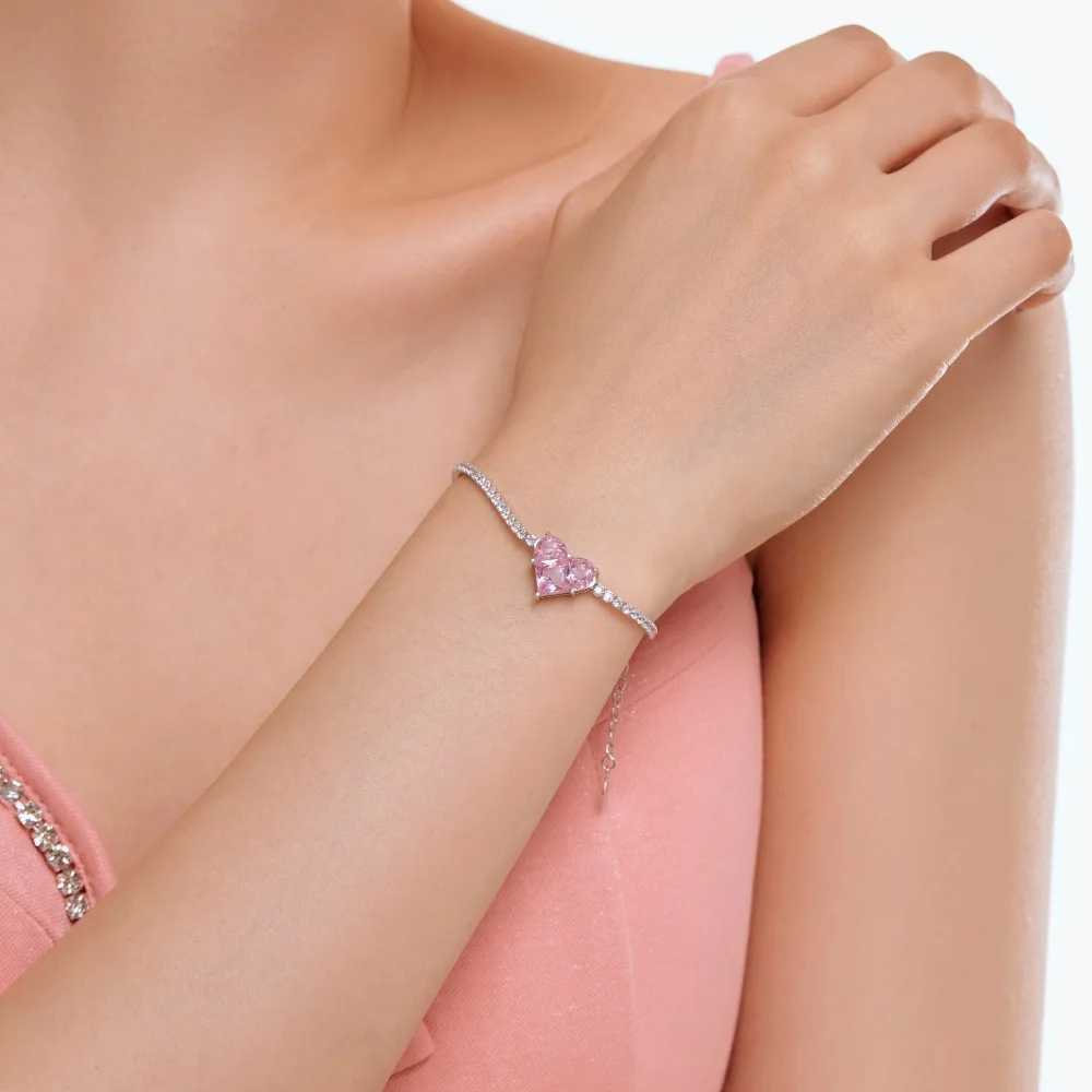 925 Silver Tennis Bracelet Women Diamond Pink Heart Bracelet Female Sparkling 5A Zircon Advanced Design Luxury Jewelry Girl GiftXJ250315