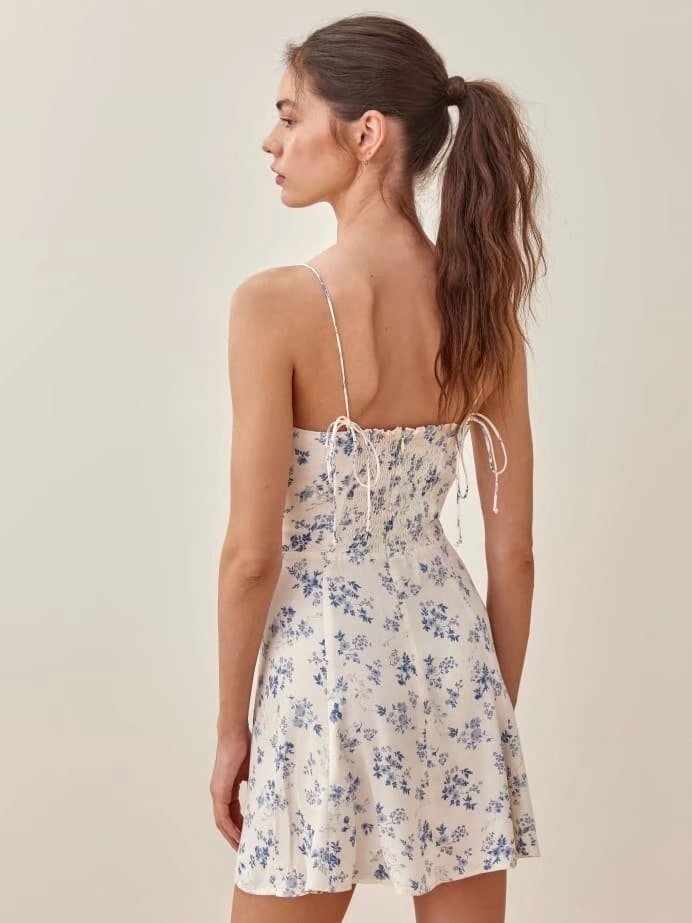 2023 French Floral Print Dress, Summer Women's Suspender Tie Up V-Neck Waist Slimming A-Line Skirt, Short Skirt For Women