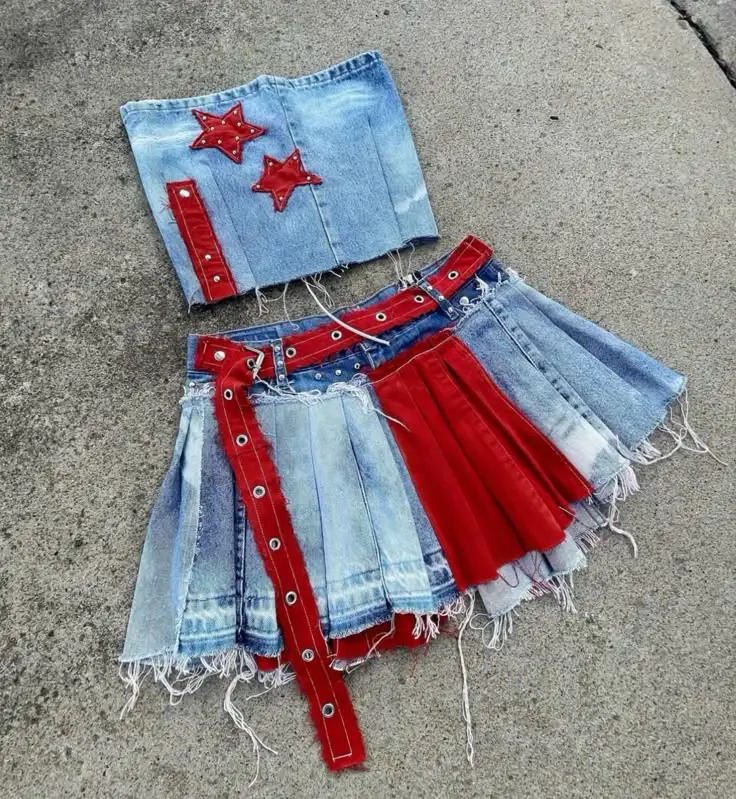 Sexy womens denim pendant skiing twopiece set Y2K Sweetheart Harajuku Gothic color bag shoulder top 250312