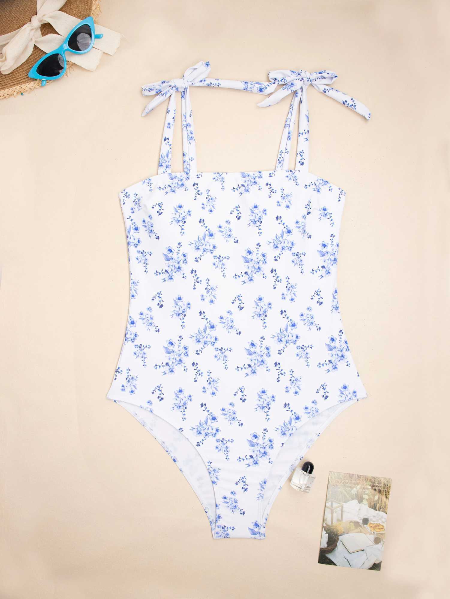 In 2025 the new fashion swimsuit Ropain and the integrated swimsuit print from the United States are suitable for fresh printing on womens clothingXJ2