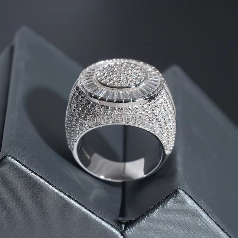 New Arrival Luxury GRA Certificate Iced Out Hip Hop VVS Baguette Moissanite Diamond 925 Sterling Silver Round Ring for Men