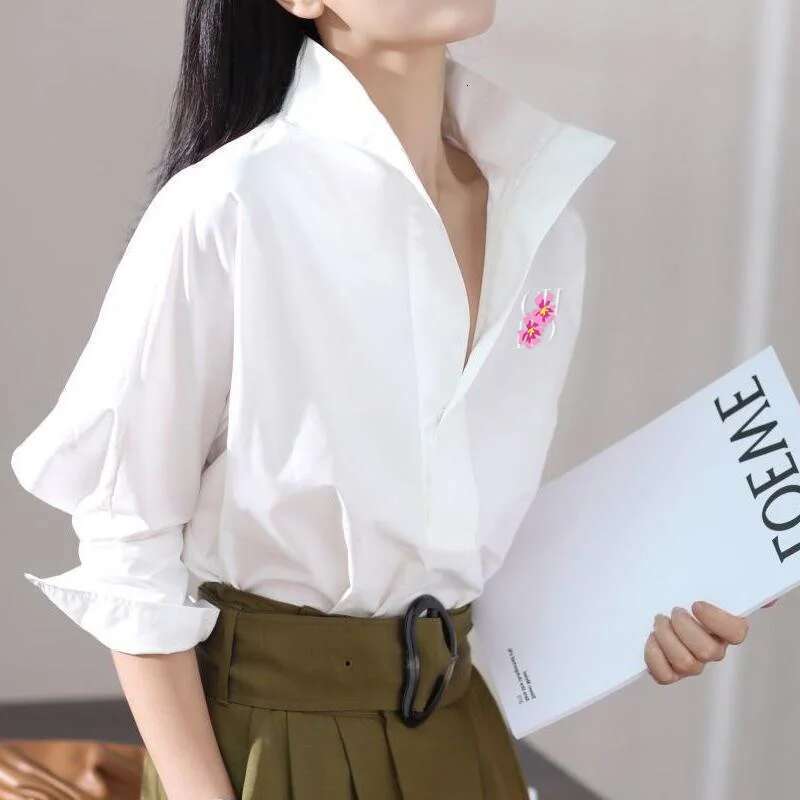 Women's Top Vintage Design Loose Slim Standing Neck Fashion Lady Tops Classic Versatile Solid Color 3/4 Sleeves Female Shirt
