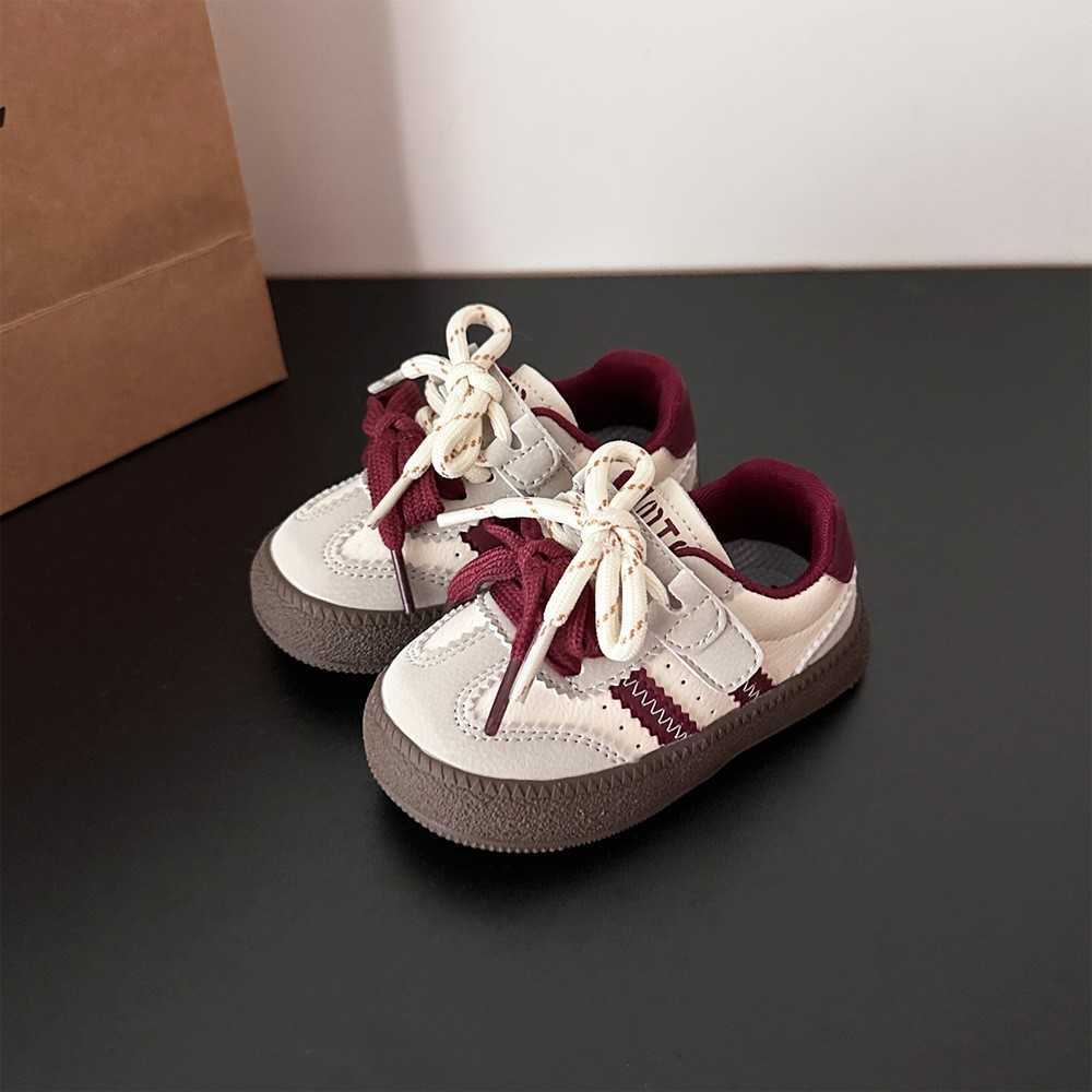 Athletic Outdoor Baby shoes girls board shoes spring and autumn new styles boys Velcro sports shoes soft soled walking shoes for children aged 1-2Y250