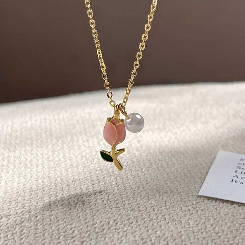 Tren Fashion Pink Tulip Necklace Earrings Womens Set Temperature Party Sweet Simple Jewelry Set Accessories GiftsXJ250315