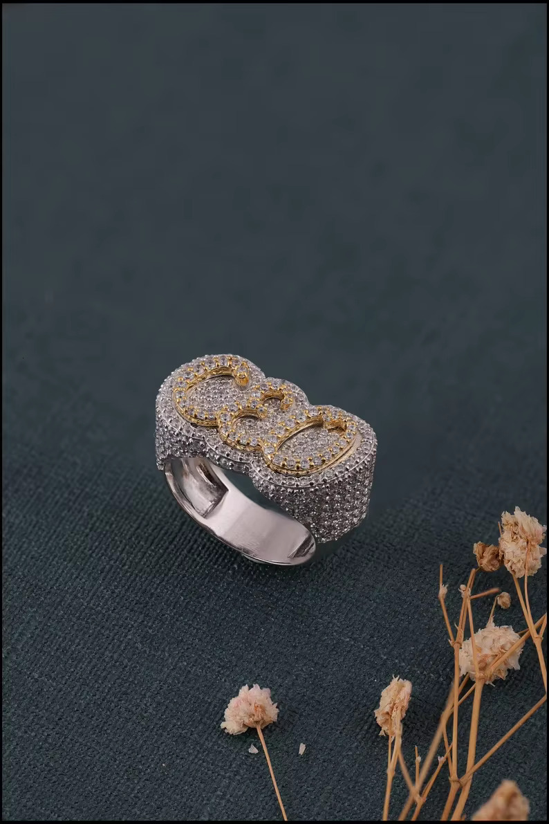 2025 Iced Out Ring Hip Hop Jewelry Diamond 925 Silver Moissanite Ring Round Diamond Ring Birthday Gift for Him