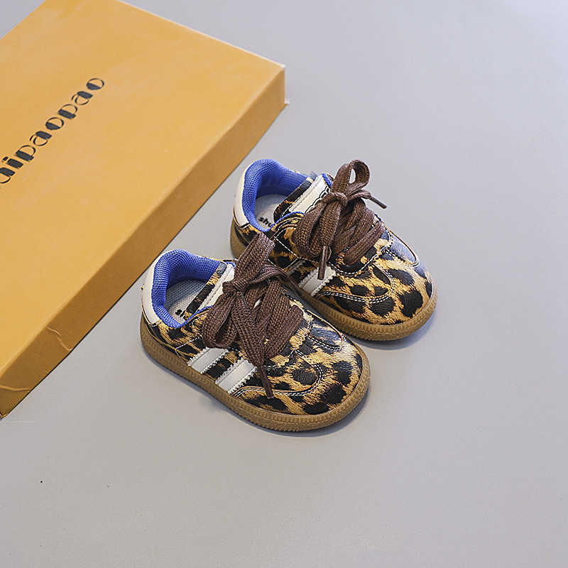 Athletic Outdoor Korean version of German training shoes for boys and girls baby board shoes versatile and comfortable leopard print childrens walkinY