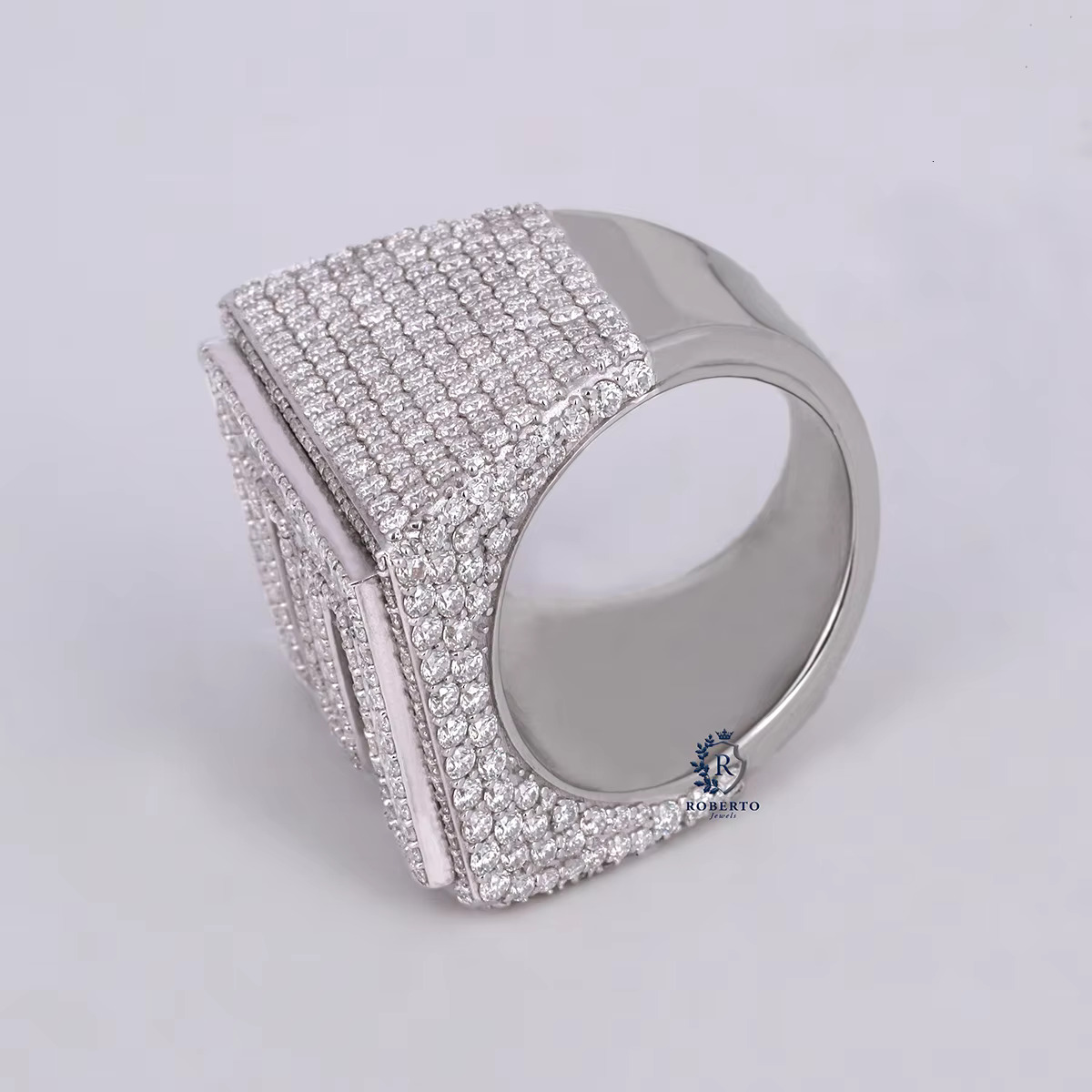 Hot Selling Mens Hip Hop Ring Collection Crafted in VVS Clarity Moissanite Diamond Sterling Silver for Engagement New Fashion