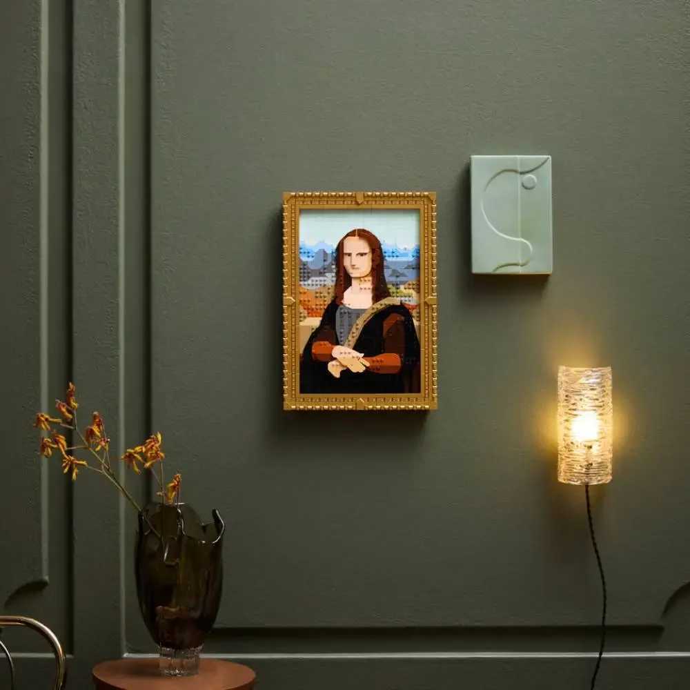 2024 New Art Mona Lisa Building Blocks World Famous Painting 3D Model Assemble B Toys Christmas Gift He Decor Adt Gifts Y250315