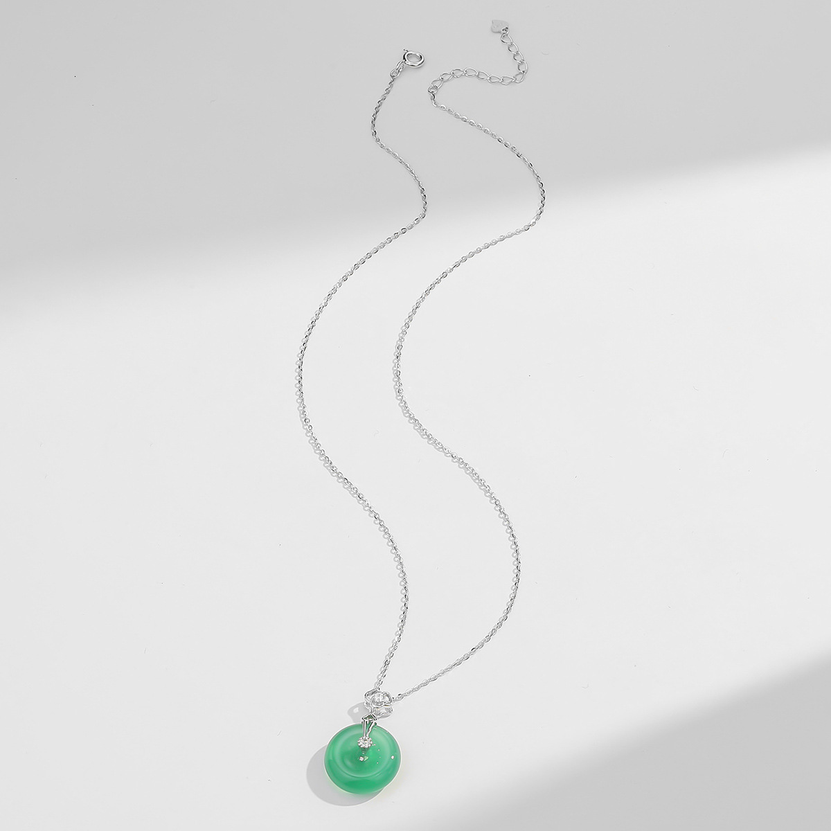 S925 Necklace Female Net Red Sterling Silver Safe Buckle Japan And South Korea Style Fashion Zircon Small New Emerald Chalci Necklace