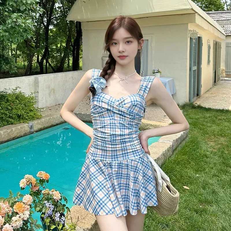 Womens lace printed beach Dr swimsuit bikini cover Korean version summer sexy and fashionableXJ250315