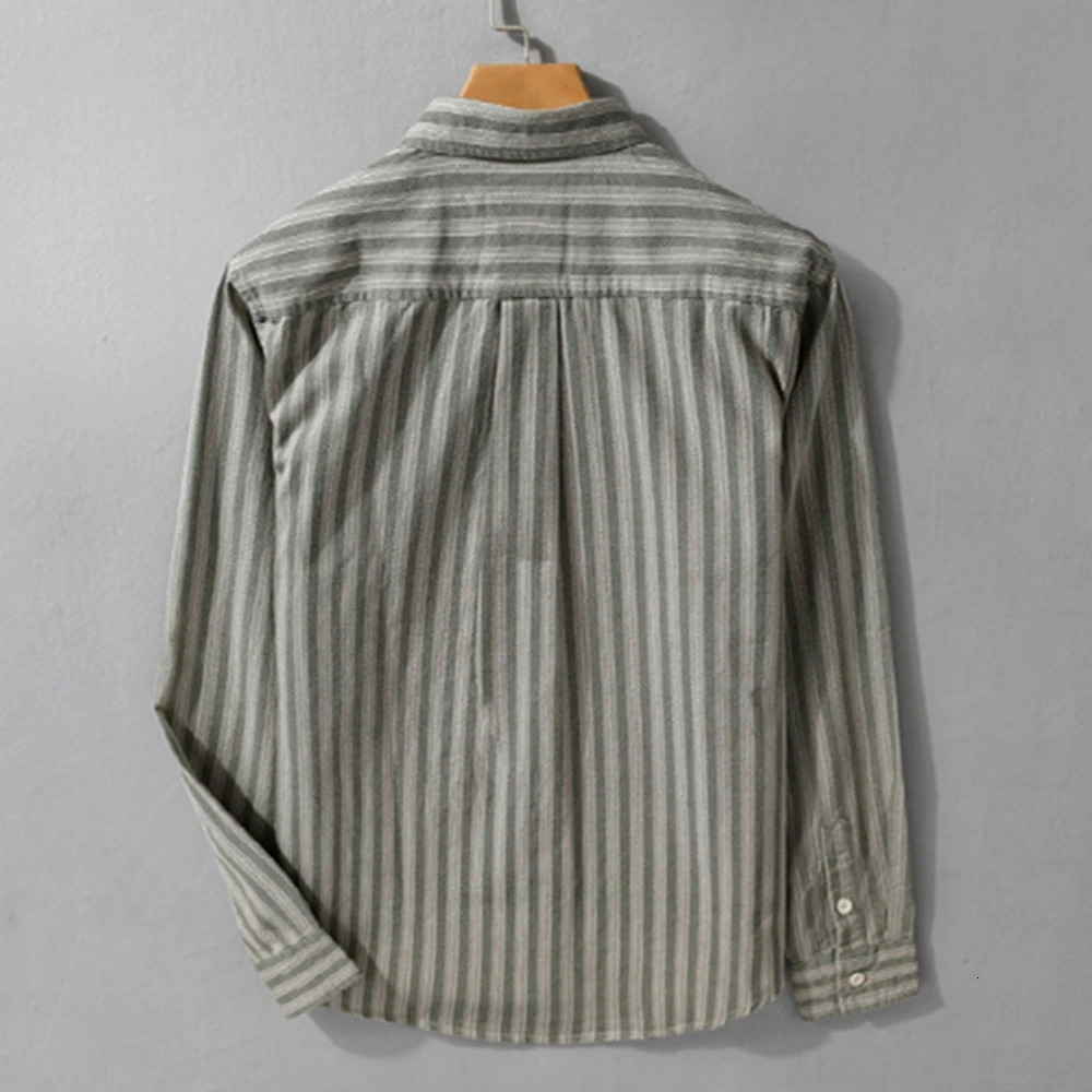 Mens long sleeved shirt Spring and Autumn mens clothing fashion striped mens cotton shirt loose mens top 250314