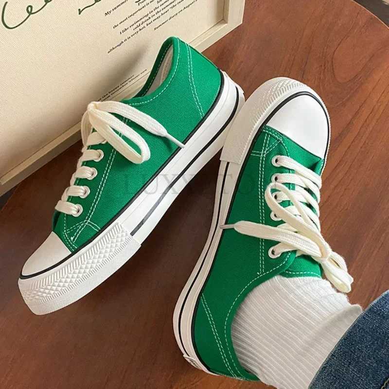 Womens canvas shoes womens fashionable summer casual sports shoes student casual shoes high-end womens vulcanized shoes Y250315