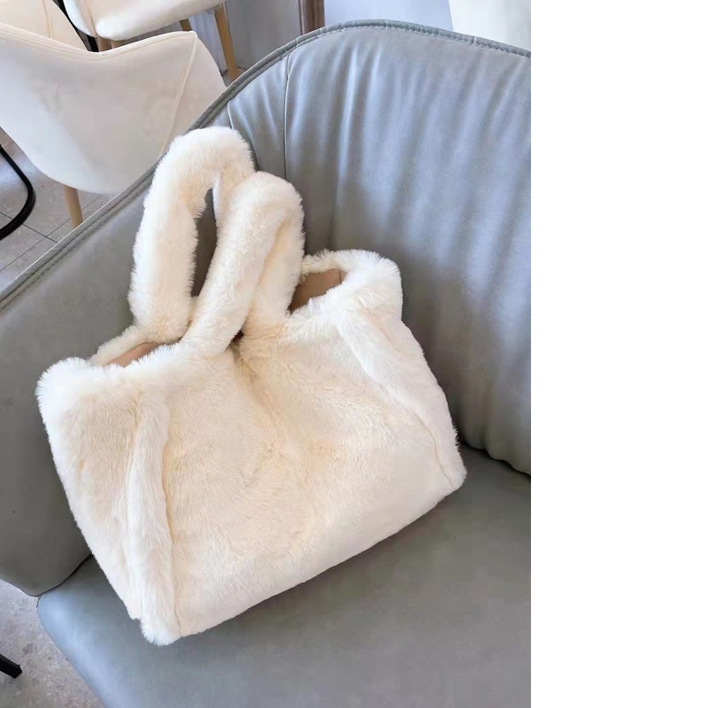 Soft Plush Korean Version, Niche Design, Women's Shoulder Fashionable Handbag, Big Bag, Hot Selling