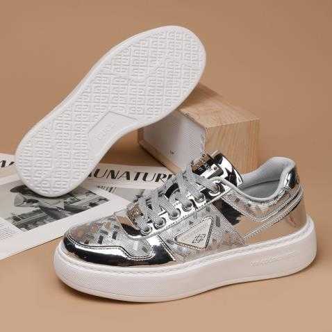 Top Designer of 2025shoes sneakers for men women black mens womens trainers Plate-forme casual chaussure luxury platform outdoor sports trainers