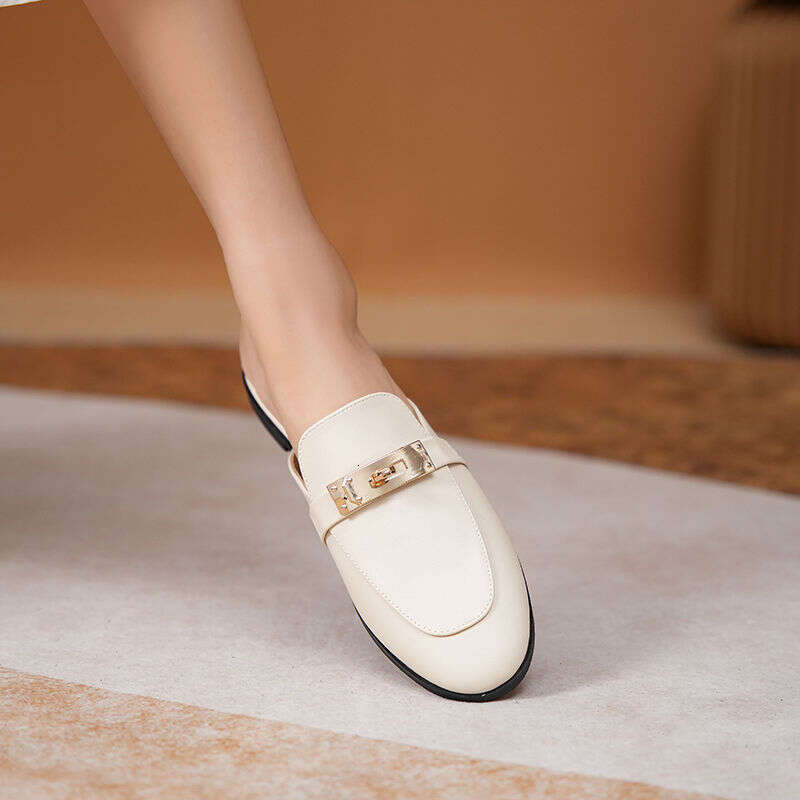 2024Summer New Korean Style One Word Slippers for Beach Outdoor Sandals Flat Bottom Large Women's Shoes
