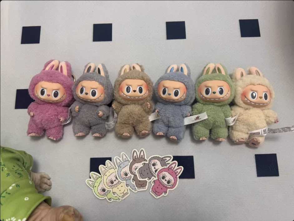 Original Pop Mart Blind Box Monster Labubu V1 Heartbeat Macaron Vinyl Base Series Plush Doll Mystery Box Surprise Gift Toy W250315