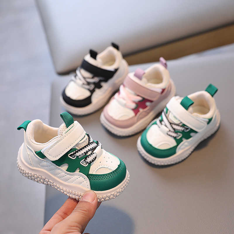 Athletic Outdoor Spring and Autumn baby soft soled walking shoes casual board shoes anti slip breathable sports shoes white shoes childrens Korean ver