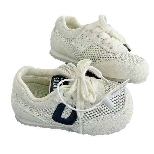 Athletic Outdoor Childrens 2025 summer new casual sandals for boys and girls stylish baby soft soled board shoes with mesh surface C260130