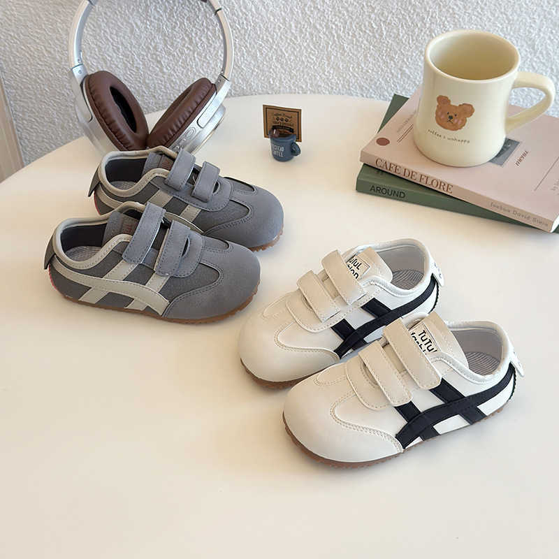 Athletic Outdoor Forrest Gump 2025 Spring and Autumn Season Childrens Little White Boys Casual Girls Sports Shoes Soft C260130