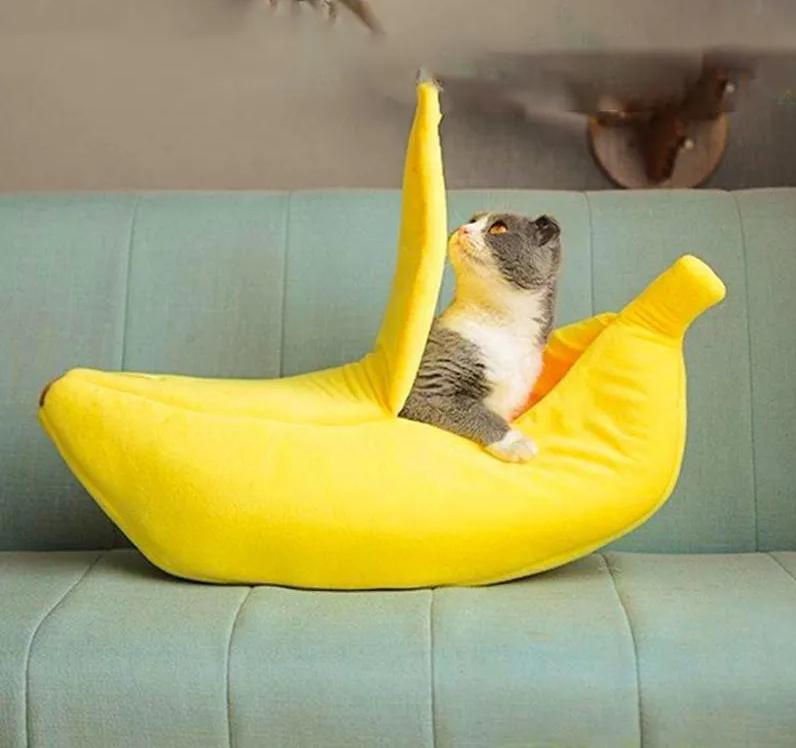 Four seasons new banana cat litter semi-enclosed dog litter Summer pet litter easy to clean pet bed non-sticky hair delivery blanket