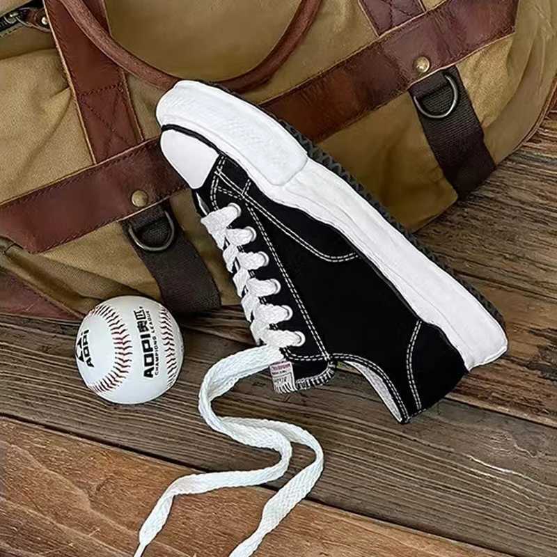 Full matching small shoes with thick soles - high and high Japanese canvas outdoor casual sports shoes Y250315