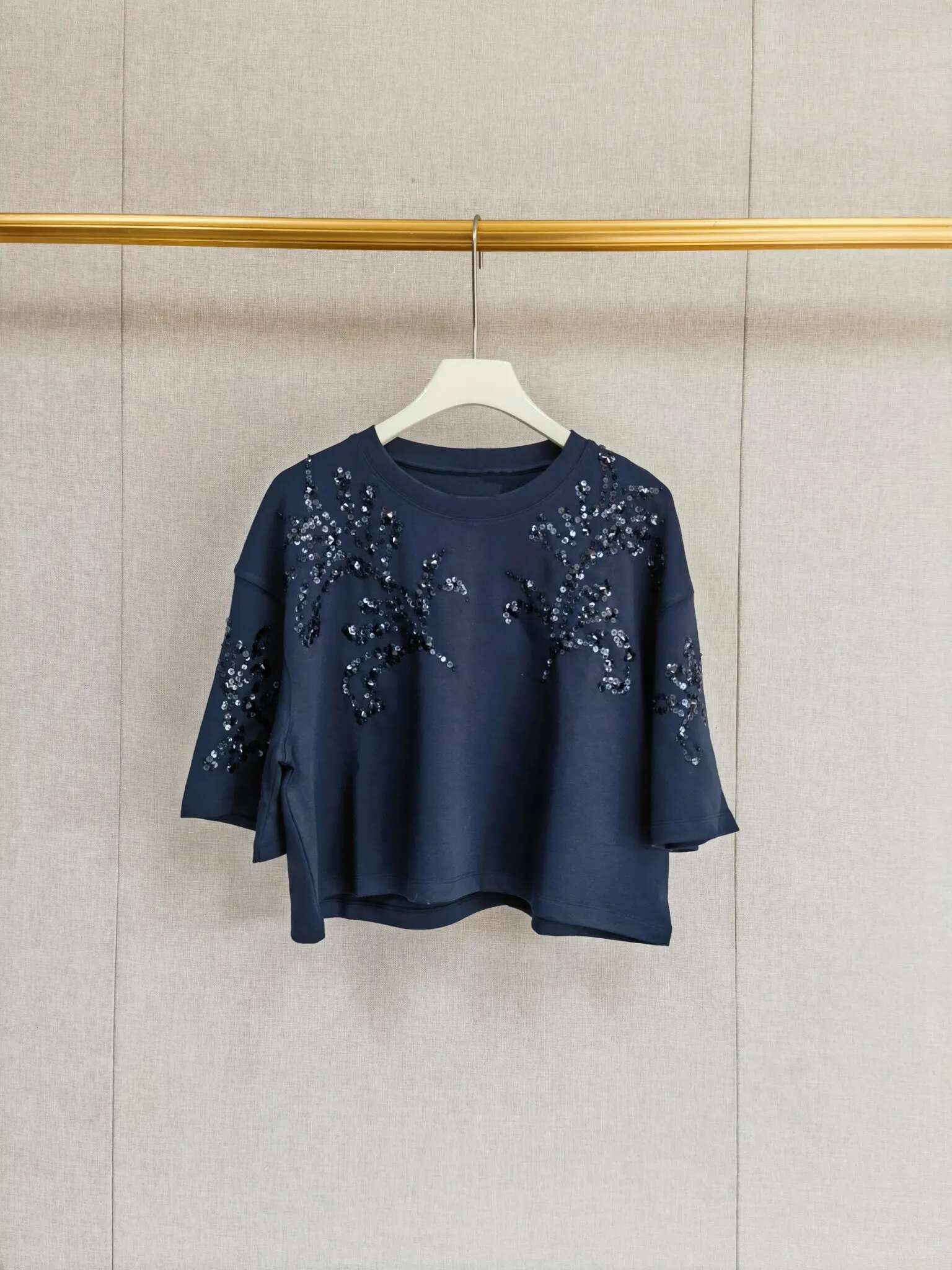 Handmade Sequined Women Neck T-Shirt 2025 Spring Summer Short Sleeve Casual Versatile Tee Top For Female