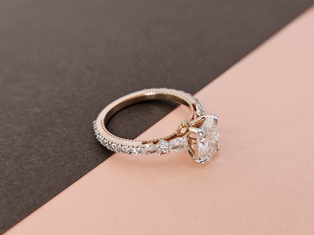 Fine Jewelry 14K Real Gold Ring Lab Diamond Customized New Exclusive Hip Hop Ring for Men 14K Gold Oval Cut Diamond Ring