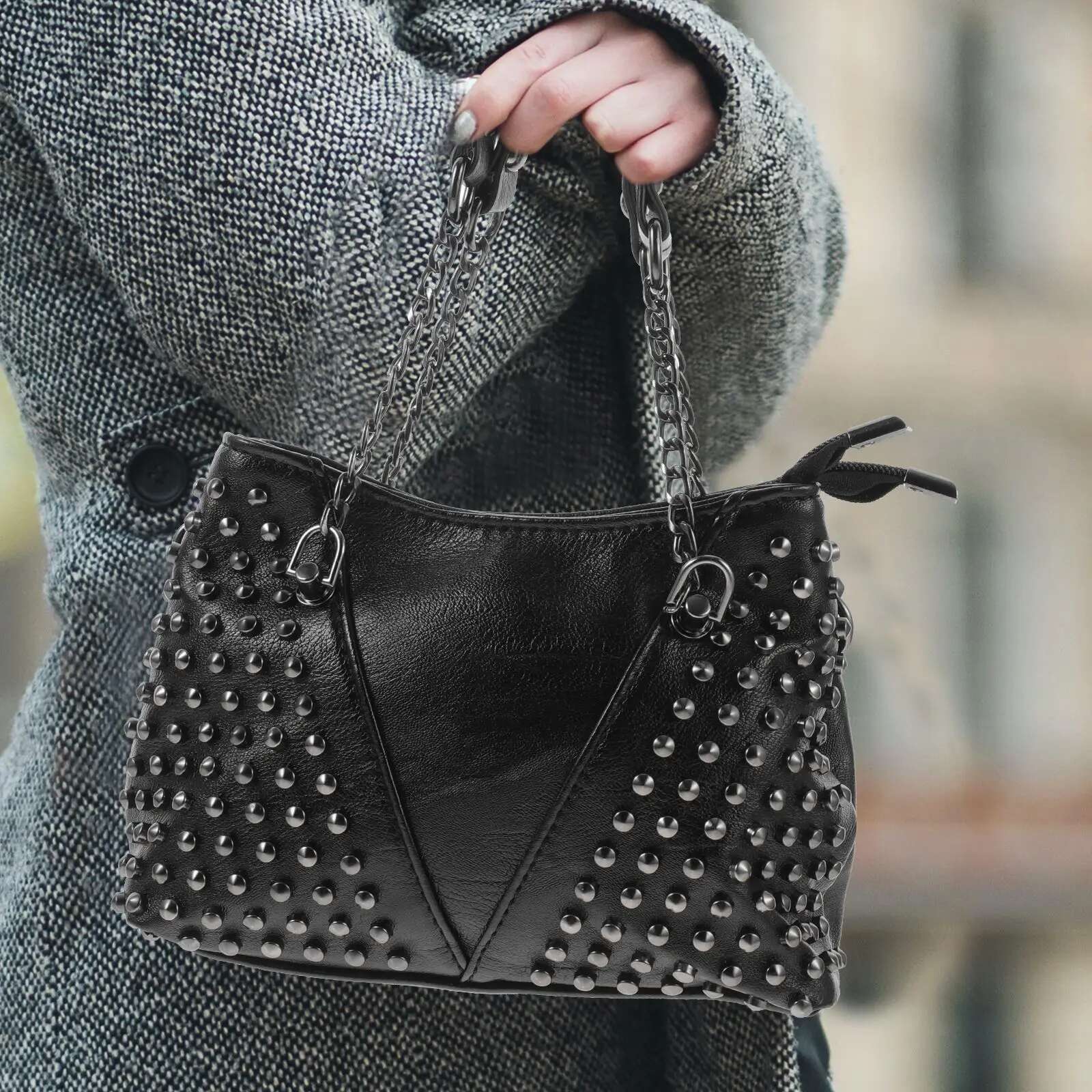 2025 new one-piece chain PU handbag, large capacity crossbody bag, women's designer fashion shoulder bag