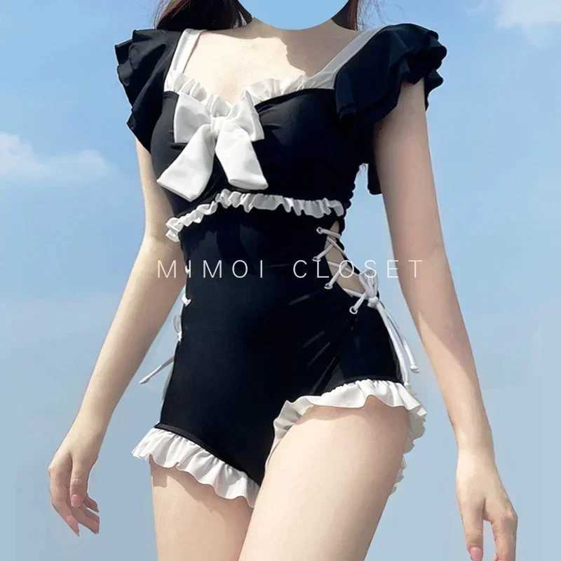 Kawaii Women Swimsuit Bikini One-Piece Monokini Sexy Push Up Korean Fashion Swimwear Girls Padded Beach Wear SwimmingXJ250315