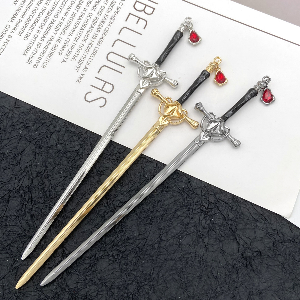 Traditional aesthetic sword shaped hairpin - elegant interpretation of traditional Chinese clothing