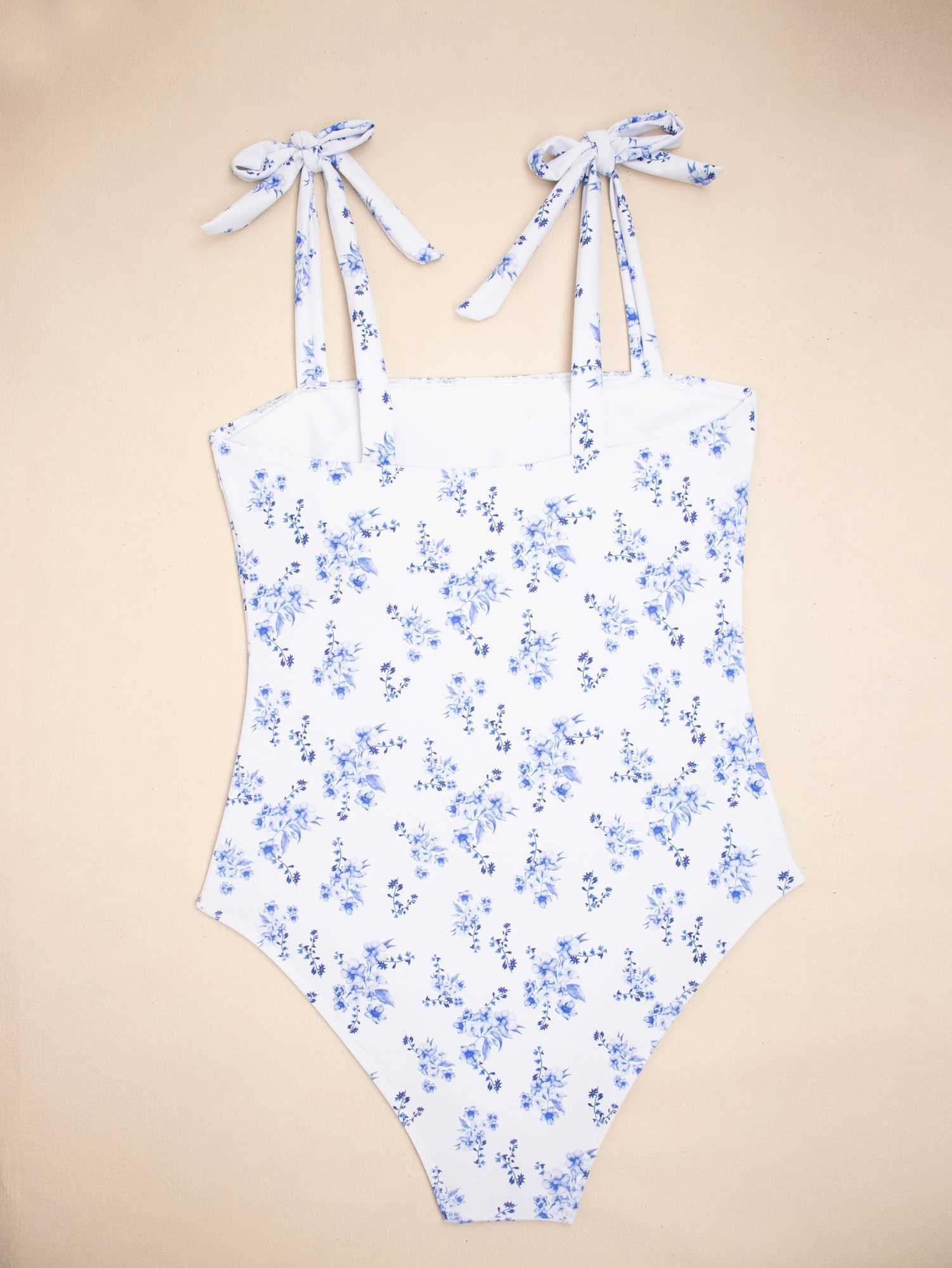 In 2025 the new fashion swimsuit Ropain and the integrated swimsuit print from the United States are suitable for fresh printing on womens clothingXJ2
