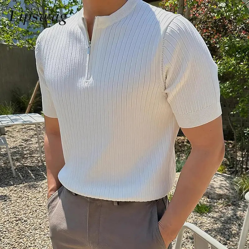Trendy Mens Slim Short Sleeve Knit Tops Spring Summer Fashion Crew Neck Zipper Knitted Tshirts Men Vintage Solid Color Pullover 250312