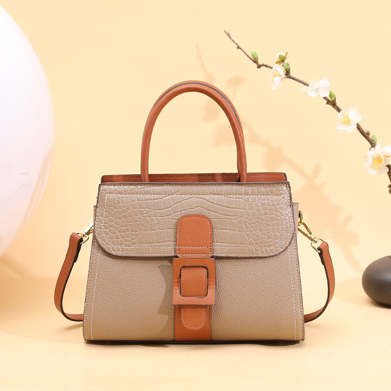 High End Handbag For Women 2024 New Fashionable Mother Bag, Middle-Aged Handbag, Large Capacity Genuine Leather Lychee Patterned Bag