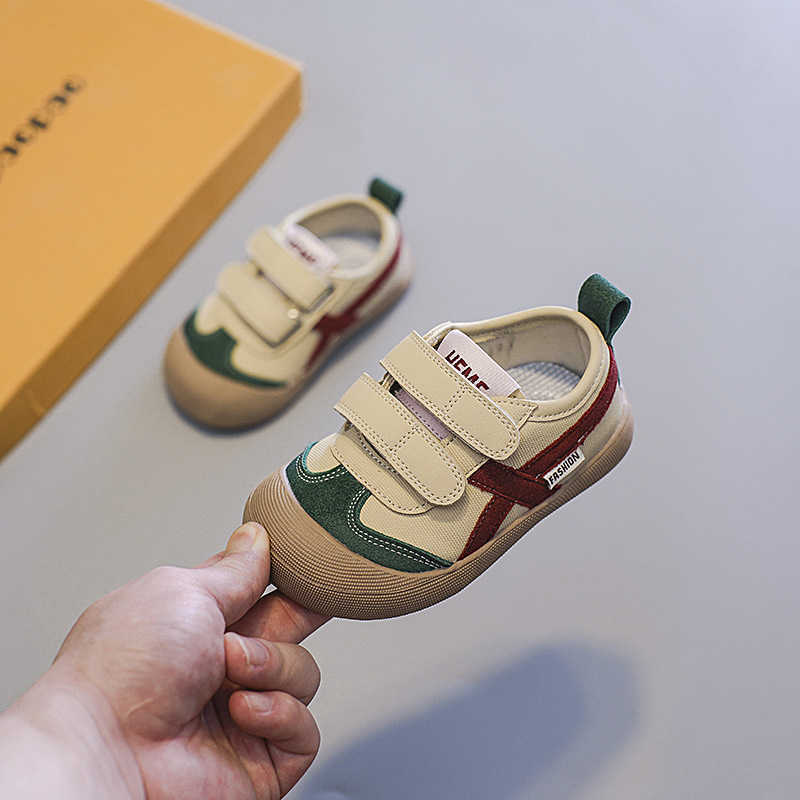 Athletic Outdoor Baby shoes spring and autumn soft soled walking shoes boys color blocked board shoes baby girls and childrens toe caps anti kick sing