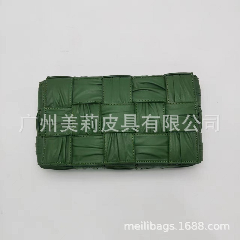 Knitted Pillow Pleated Fashionable Tofu 2023 New Single Shoulder Crossbody Bag, Women's Bag