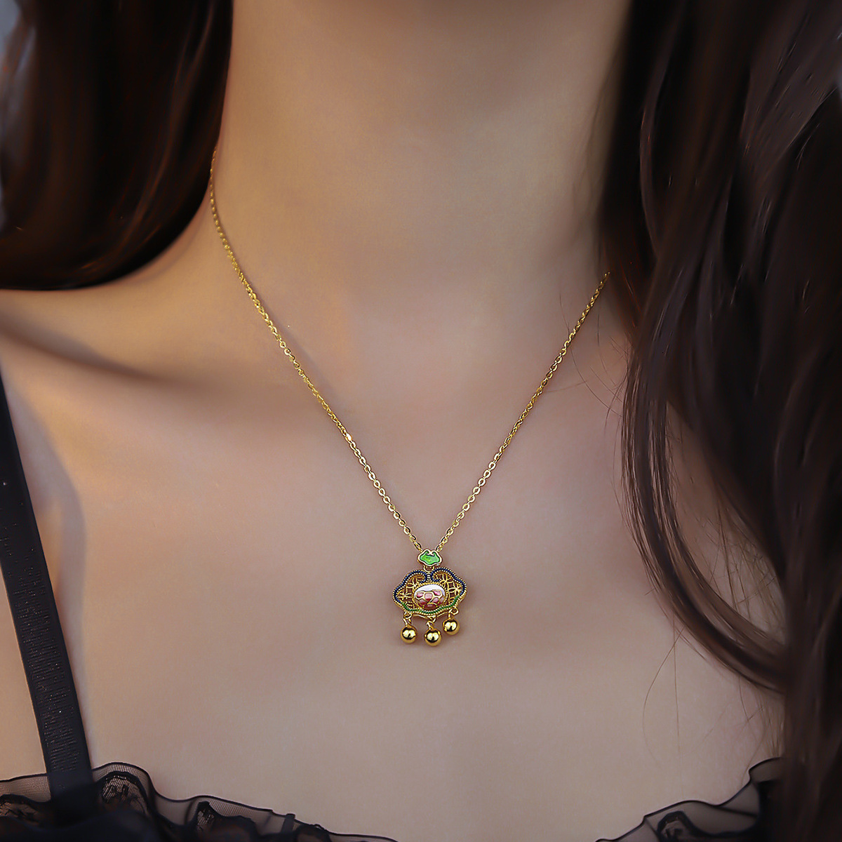 S925 Silver Necklace Female Sterling Silver Peace Lock New Chinese Ancient Process Small Lock Lotus Retro Style New Collarbone Chain