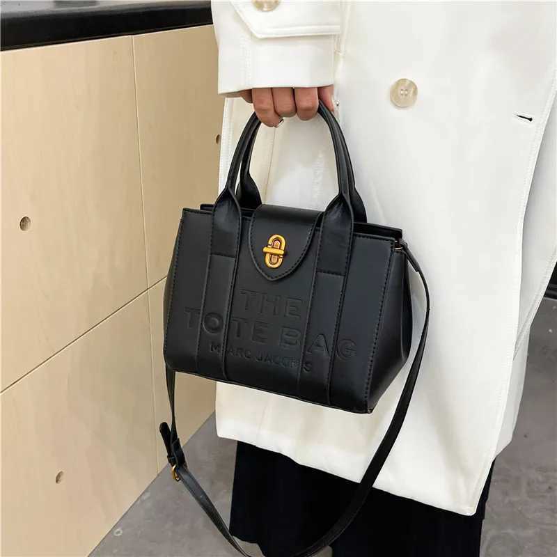 Elegant leather handbag womens handbag designer messenger bag luxury shoe bag cross shaped bag Y250321