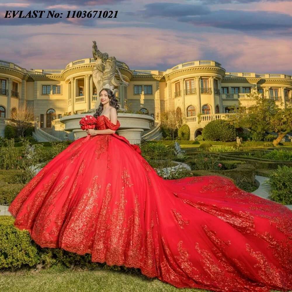 2025 Customized Red Shiny Sequined Quinceanera Dress Appliqued Lace Beaded Bow Sweet Ball Gown 16 Dresses 15 Years