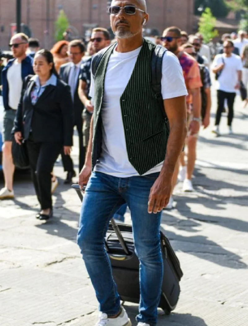 summer mens striped suit vest retro business slim fit vest sleeveless single breasted V-neck short vest jacket 250310