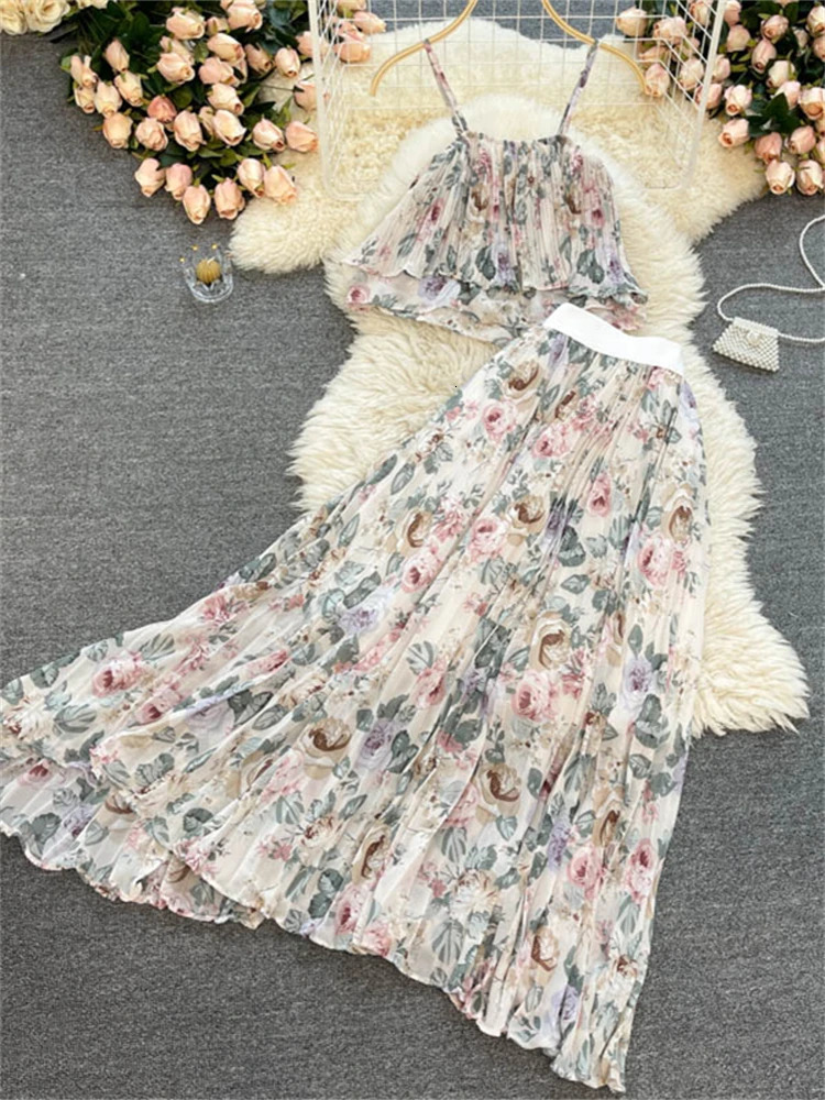 Womens summer vacation twopiece set spaghetti shoulder strap short top and hollow high waisted Midi skiing 250313