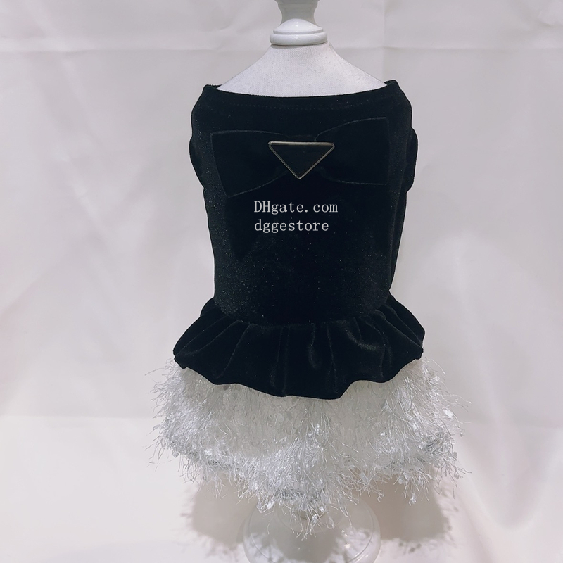 free shipping Dog with Bowknot, All Weather Clothes Holiday Princess Pet Dresses Wedding Evening Dress Fashional Puppy Skirt for Small Dogs Cats Girl 