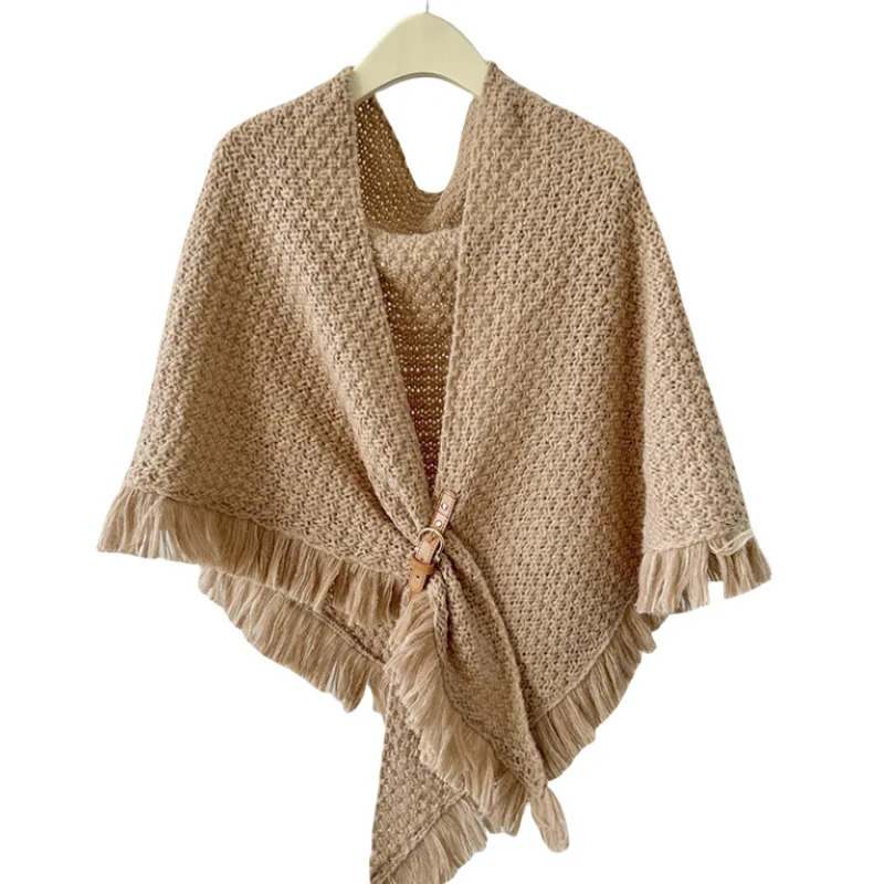 Autumn and winter warm leather buckle cape knitted cape Korean version of the fashion triangle network red buckle scarf 250314