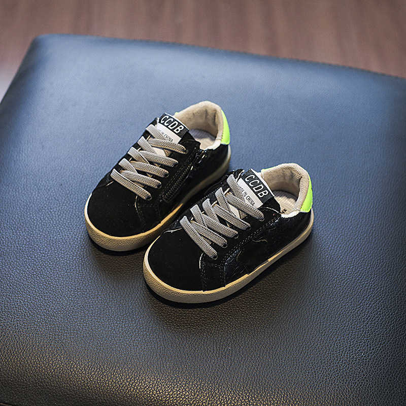 Athletic Outdoor Korean version baby walking shoes comfortable and lightweight star shaped board shoes for boys and girls spring and autumn new versat
