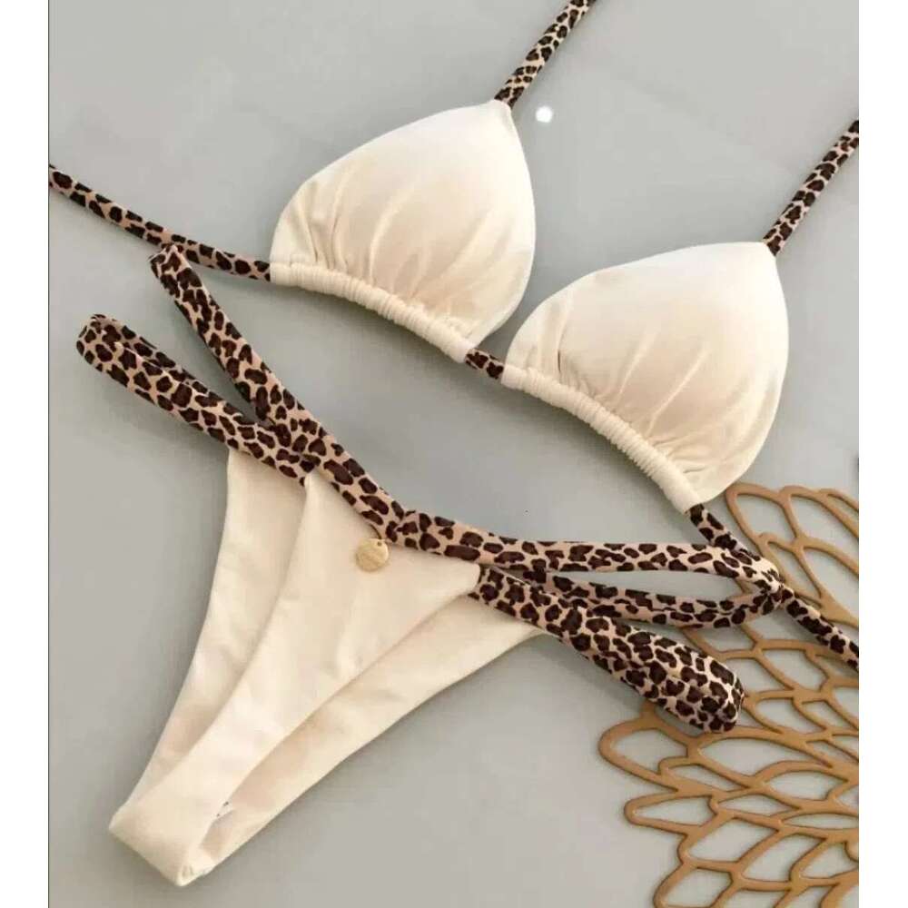 New sexy women's bikini beach vacation swimsuit two-piece set