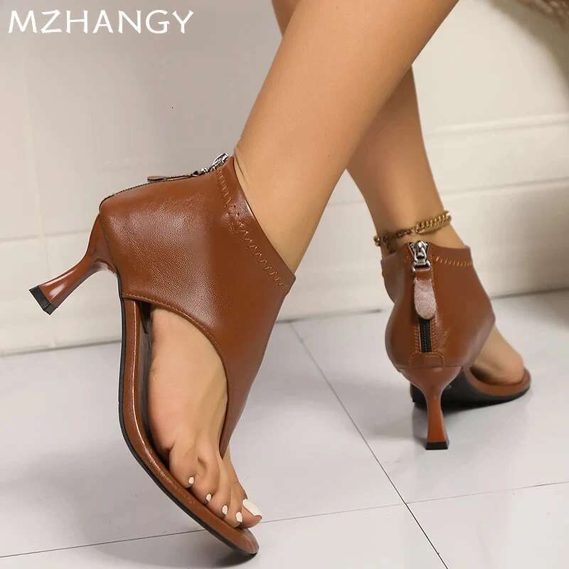 High Heels Women Sandals Clip Toe Fashion 2025 Trend Summer Party New Pumps Shoes Beach Dress Walking Mujer De Atillas