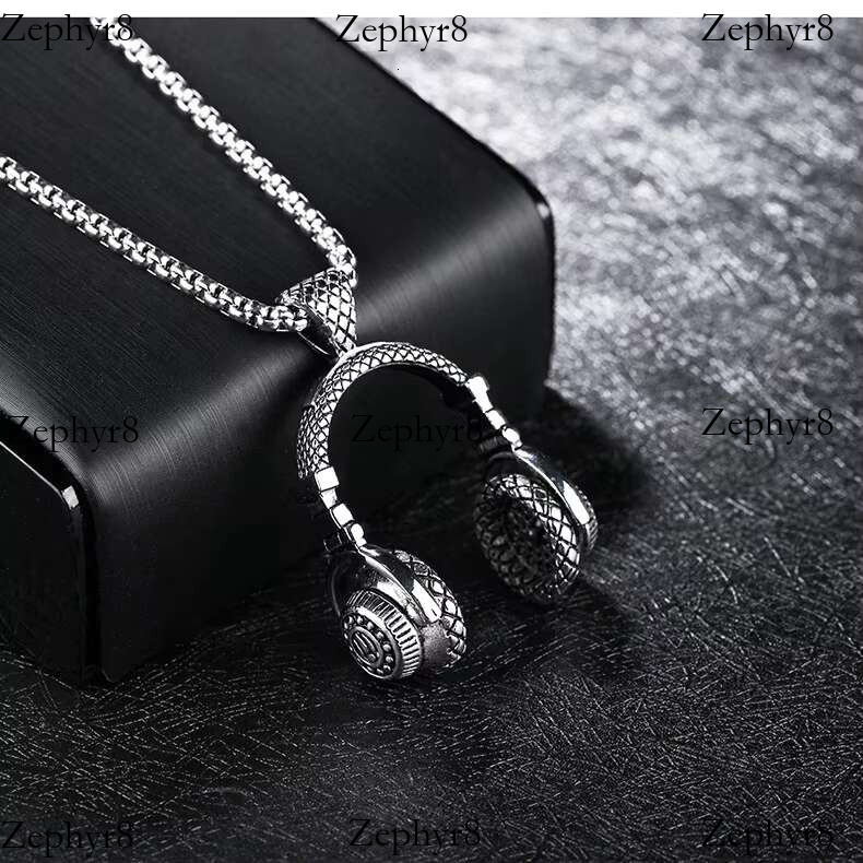 2025 New model Unisex Punk Rock Music Headset Pendant Necklace Trendy Titanium Steel with Box Chain for Gift