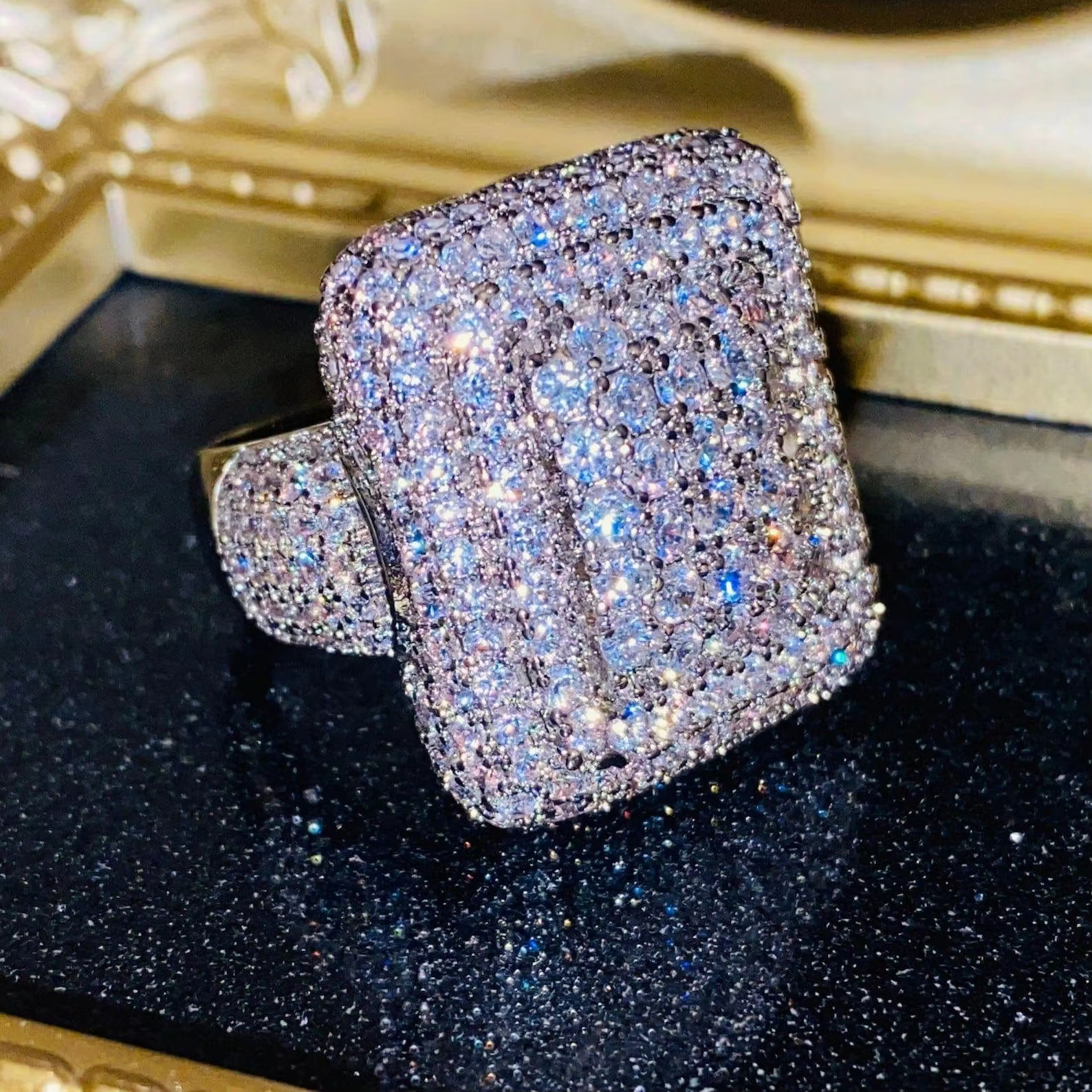 Luxury Style High End Jewelry Buss Down 925 Silver VVS Moissanite Diamond Mans Ring for Sale