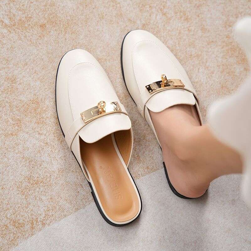 2024Summer New Korean Style One Word Slippers for Beach Outdoor Sandals Flat Bottom Large Women's Shoes
